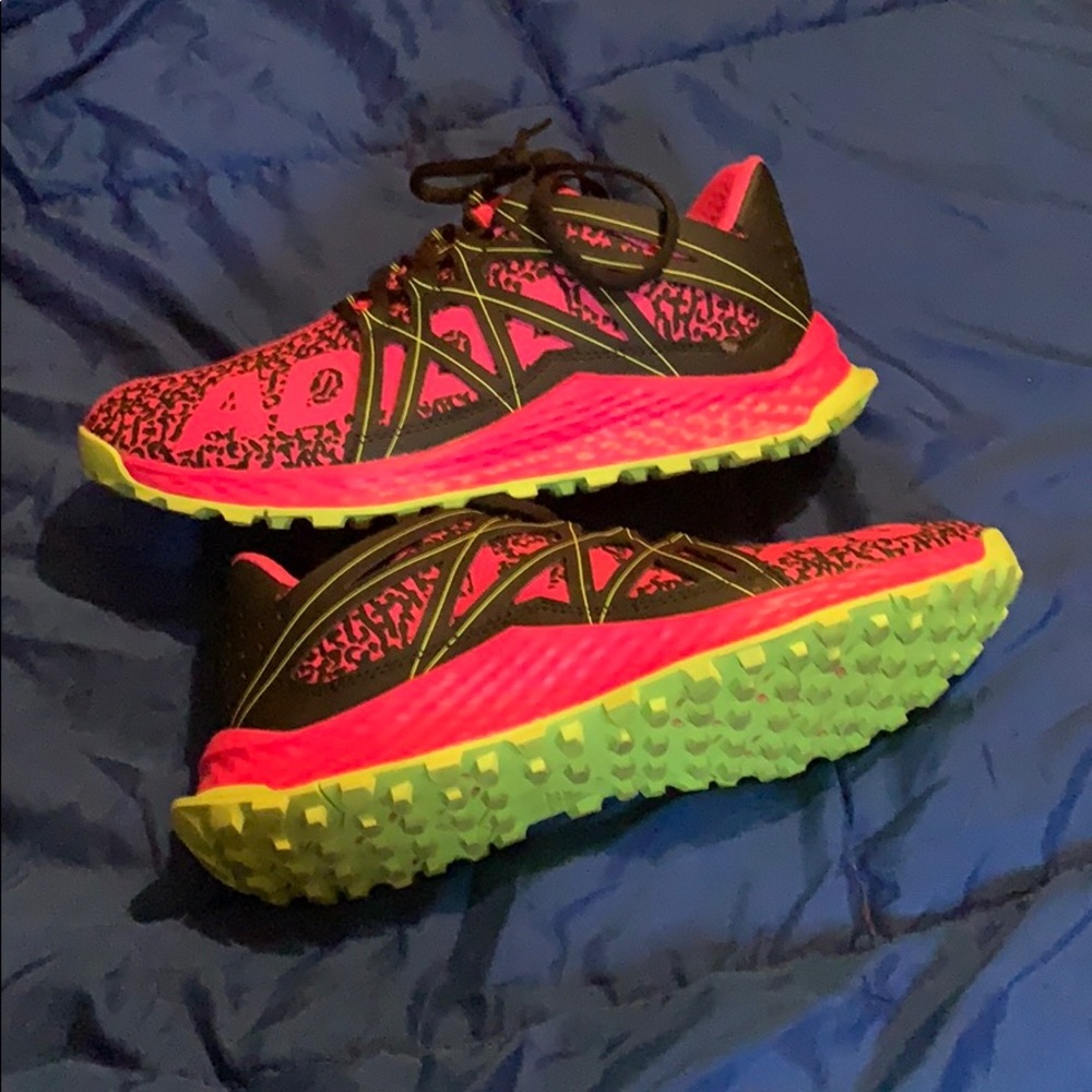 ADIDAS VIGOR BOUNCE J